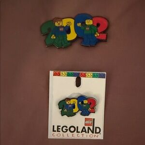 LEGO LEGOLAND Collection 2022 Pin - Red, Green, Blue
